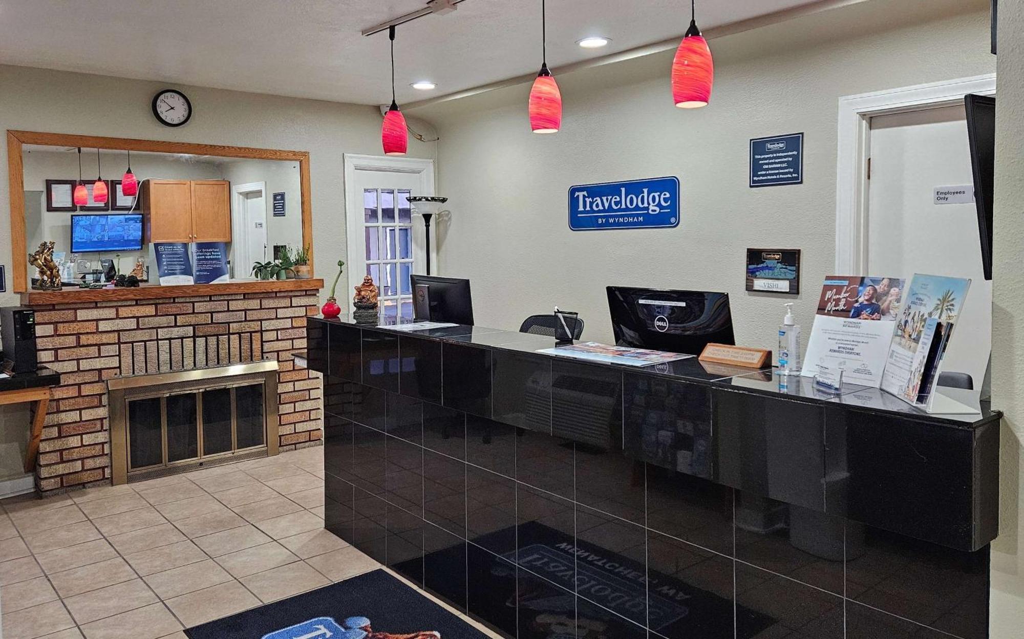 Travelodge By Wyndham Wenatchee Zewnętrze zdjęcie