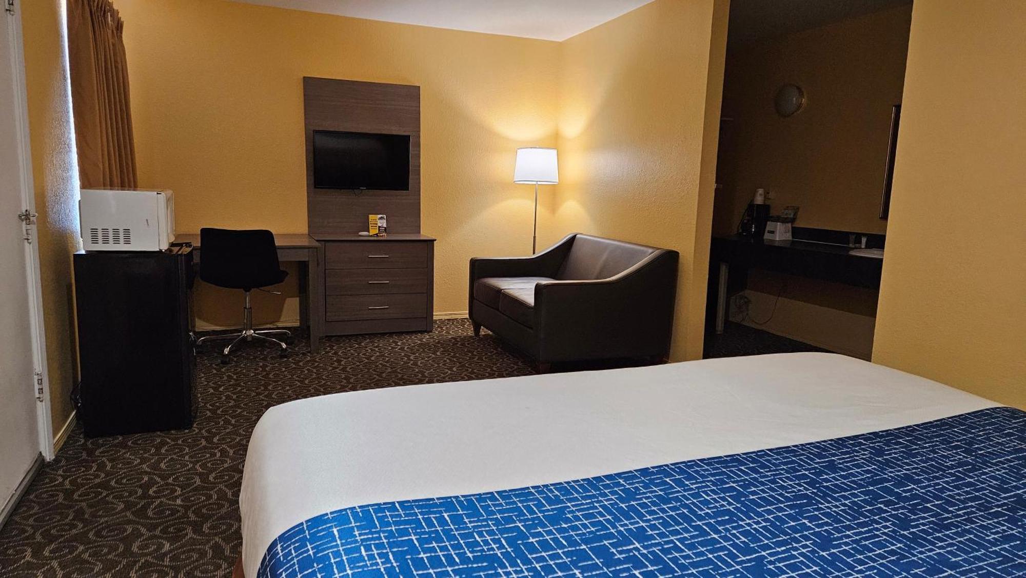 Travelodge By Wyndham Wenatchee Zewnętrze zdjęcie